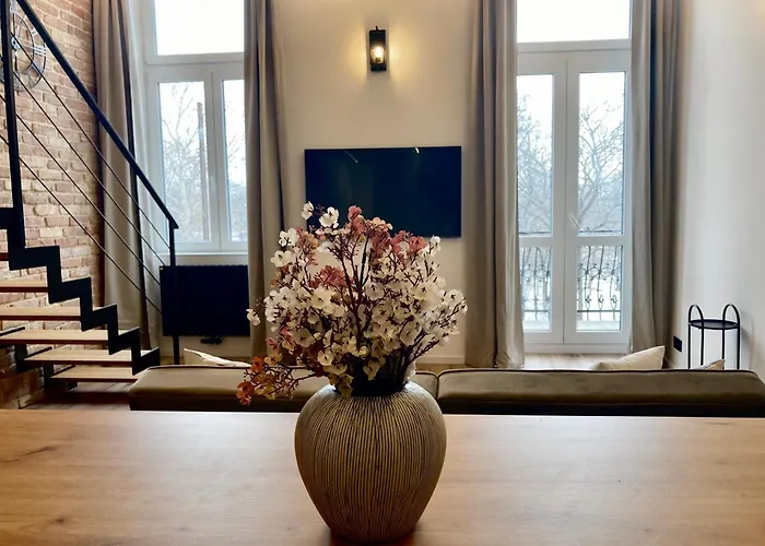 Urban Deluxe Danube Lofts *