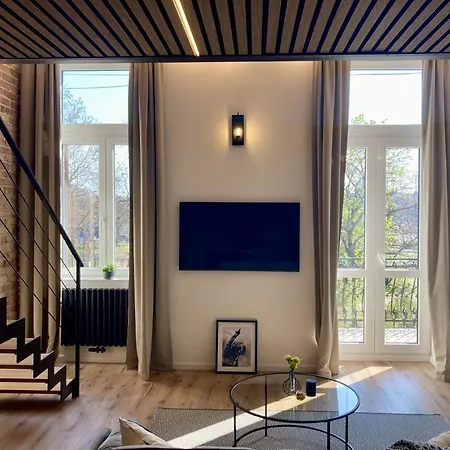 Urban Deluxe Danube Lofts 아파트