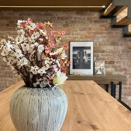 Urban Deluxe Danube Lofts Lejlighed